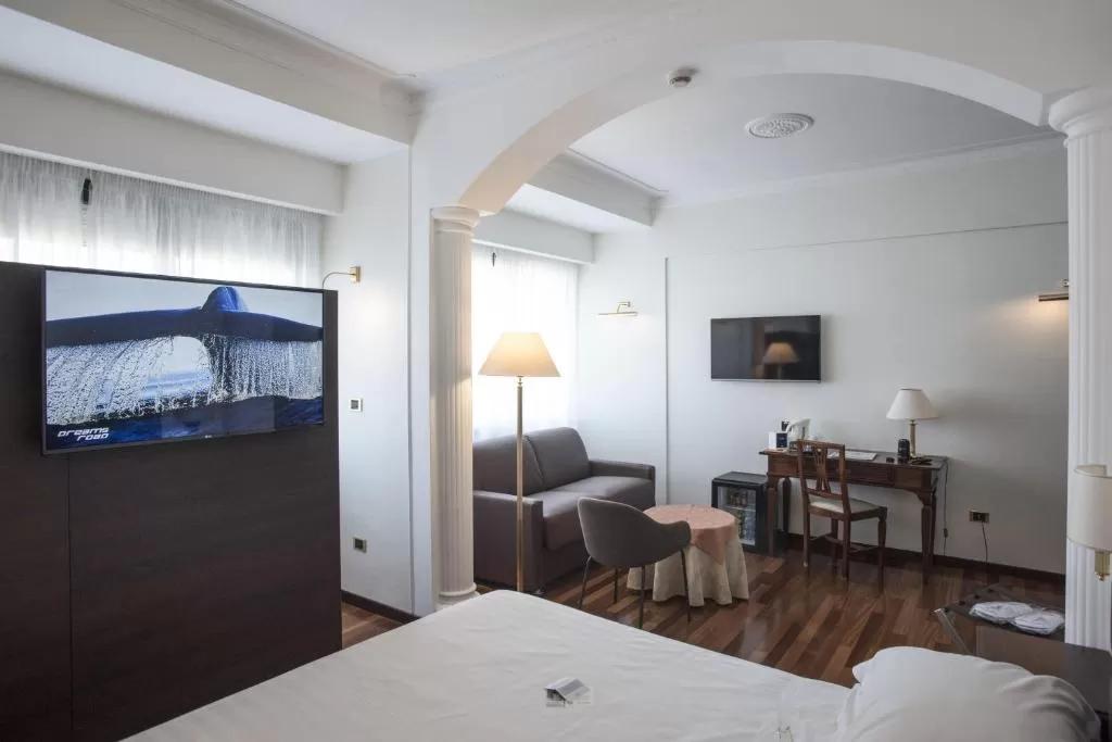 Hotel Plaza 페스카라 외부 사진