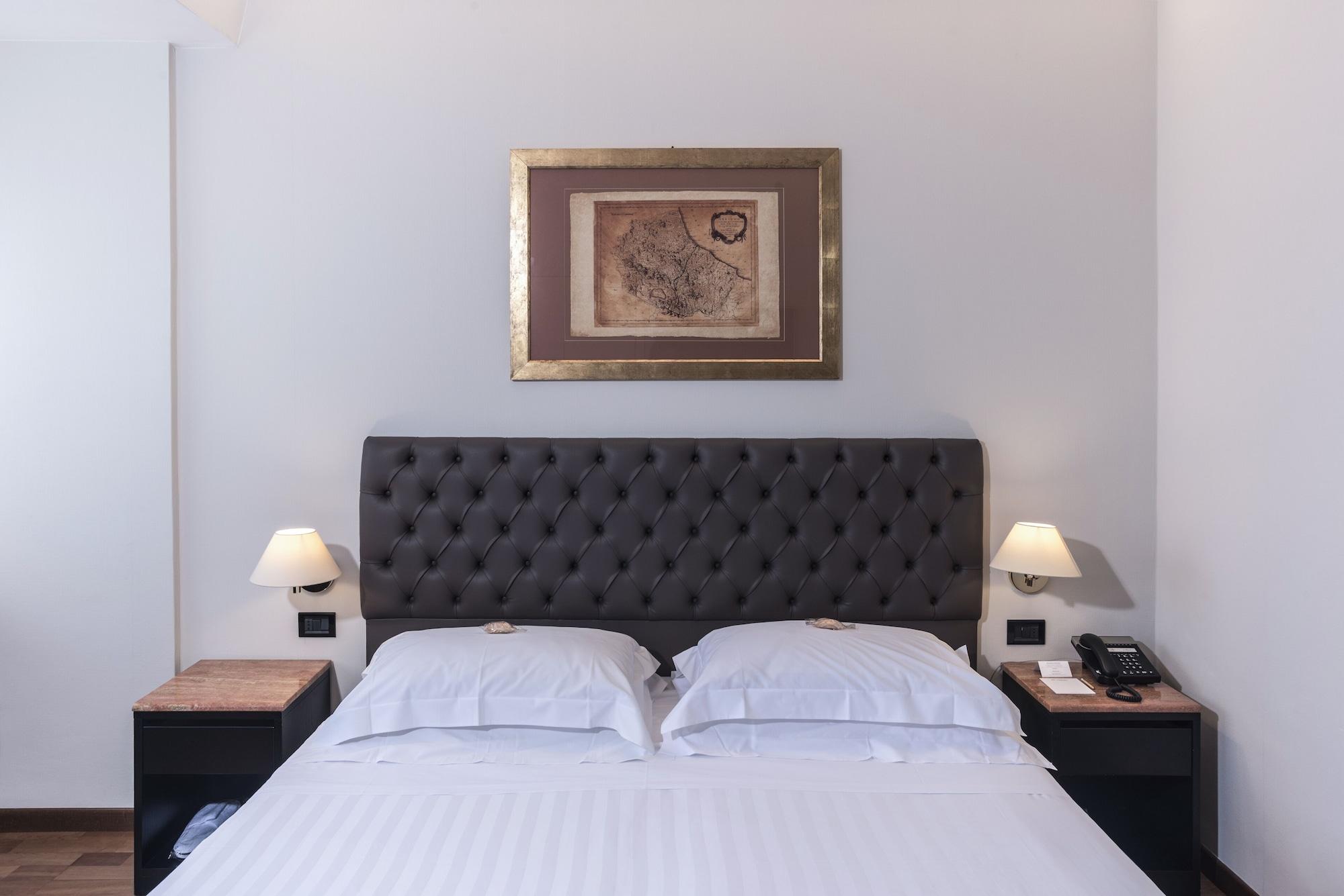 Hotel Plaza 페스카라 외부 사진