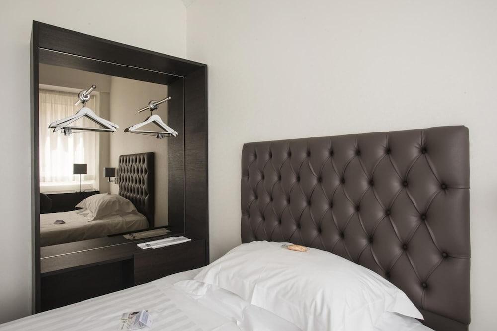 Hotel Plaza 페스카라 외부 사진