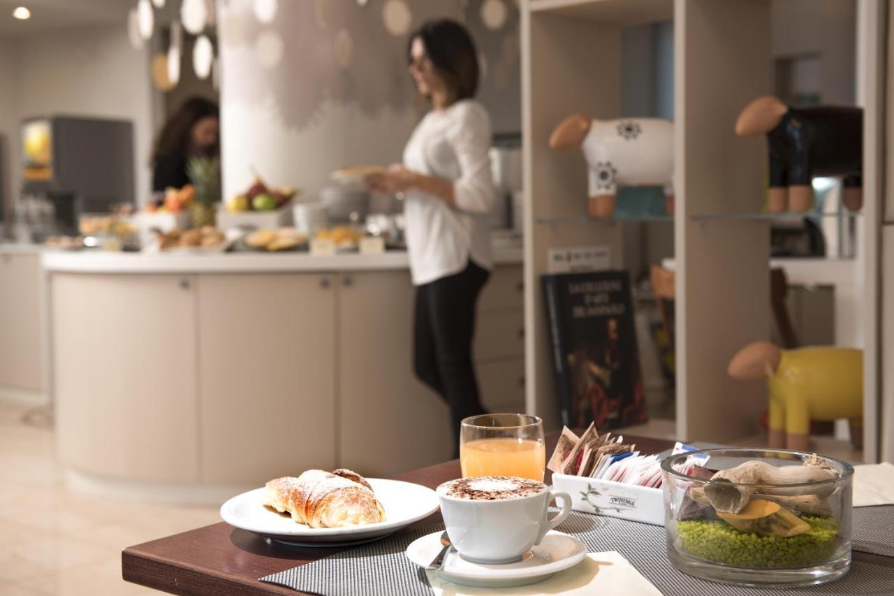 Hotel Plaza 페스카라 외부 사진